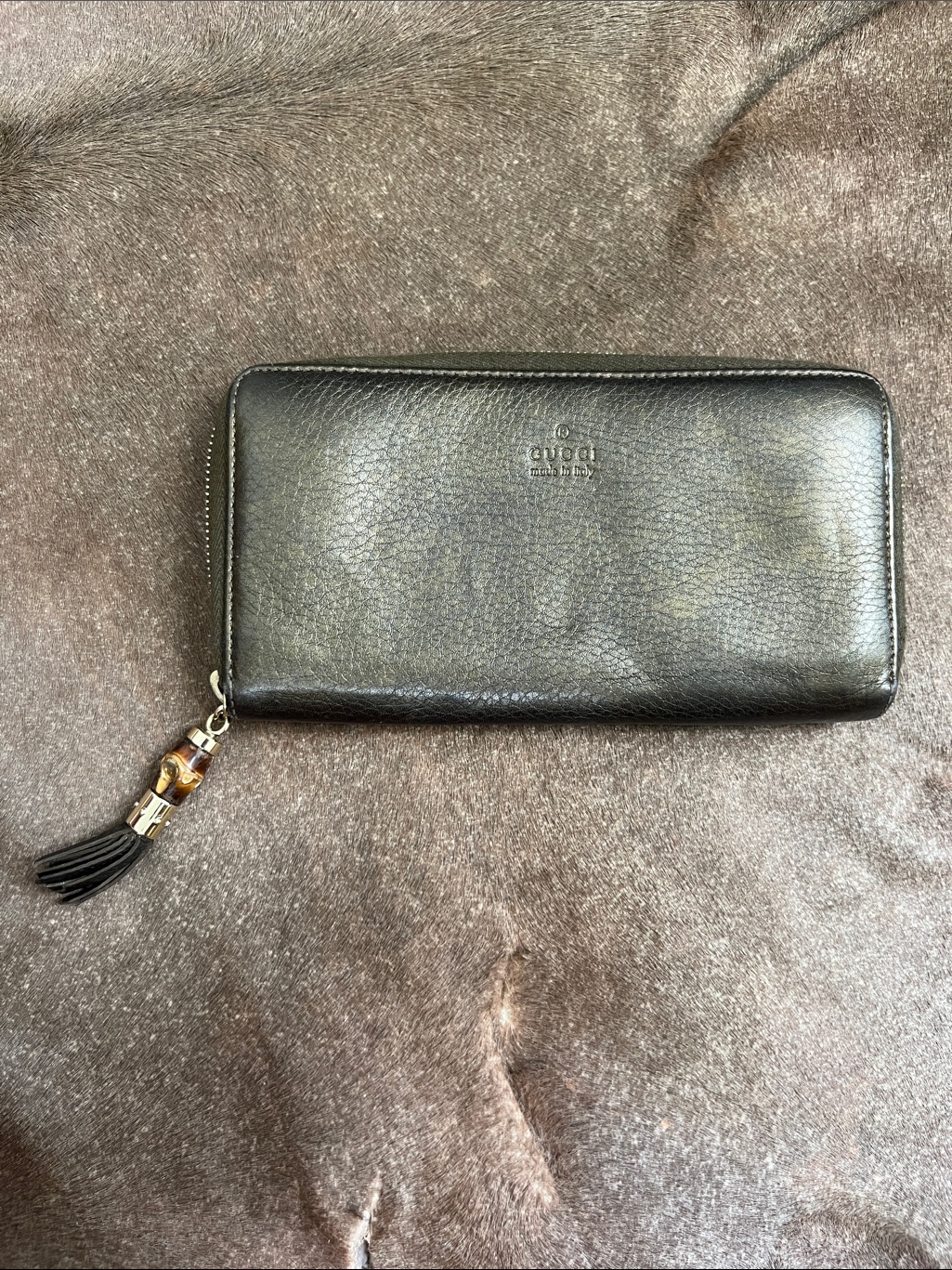 Vtg Gucci Bamboo Tassel 3 Sided Irridescent Billfold Wallet Clutch